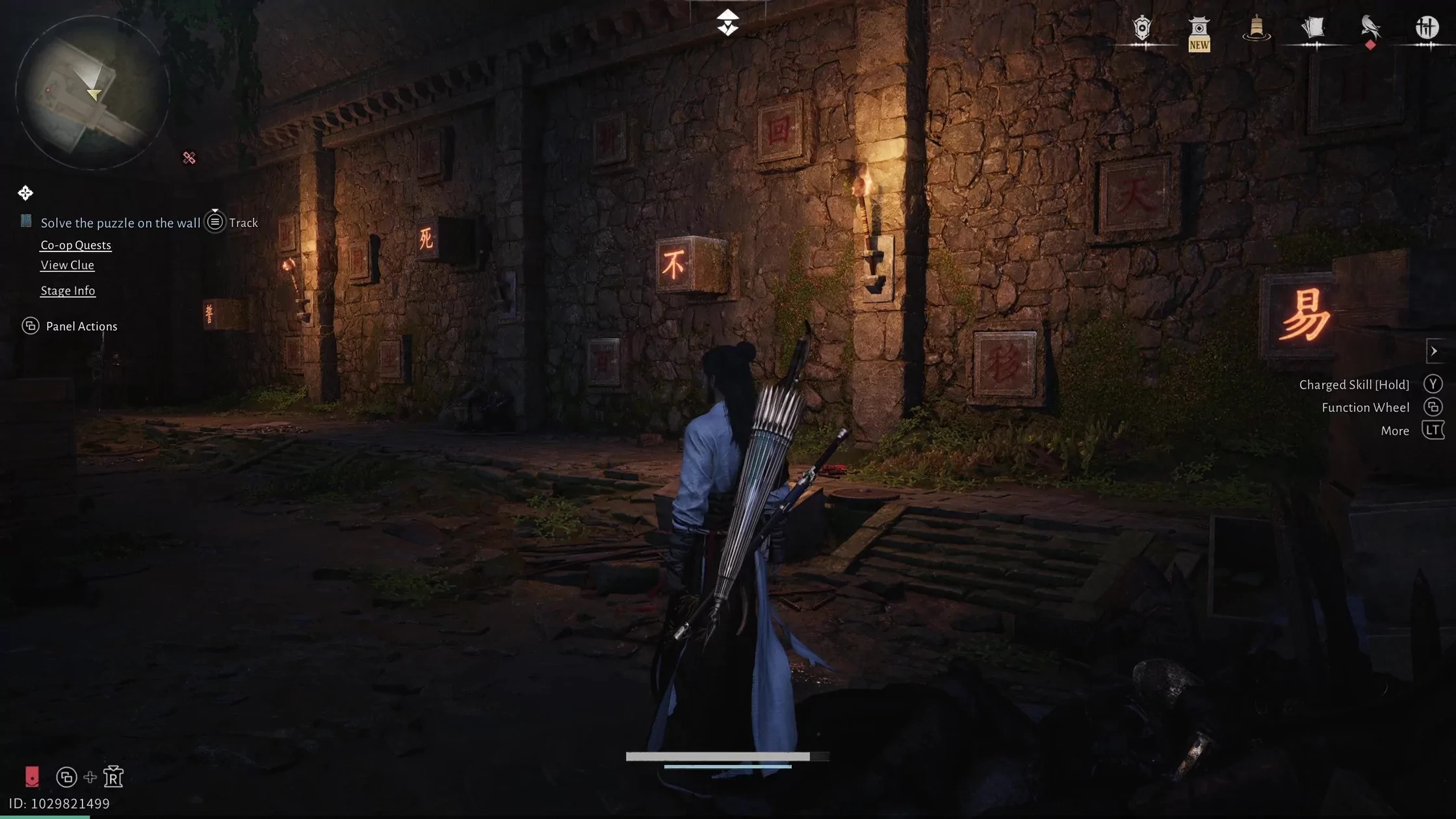 Tường phải sau khi nhấn đúng